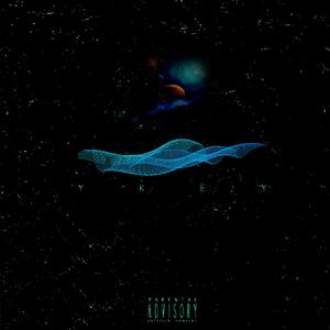 带土抓住玖辛奈的头发
